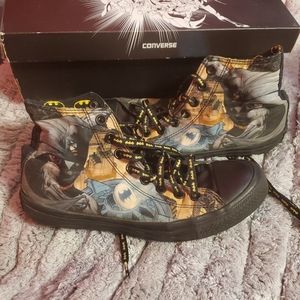Batman converse